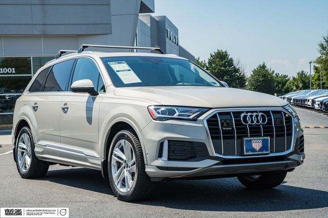 2021 Audi Q7 Marrón (Vicuna Beige Metallic) SUV/Crossover Tracción en las cuatro ruedas 8 velocidades Automática