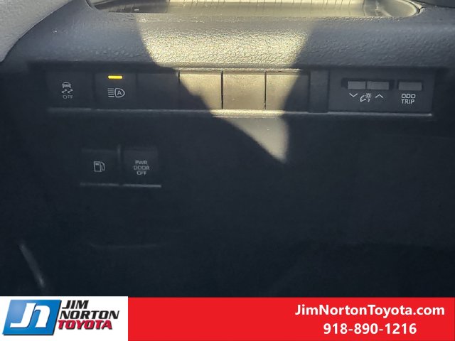 Used 2025 Toyota Sienna Van