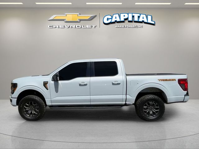 Used 2025 White Ford Tremor image 2