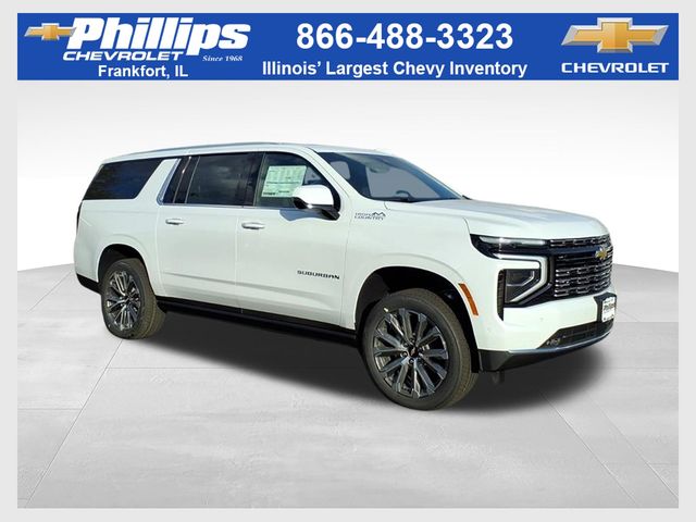 Polar White Tricoat 2026 Chevrolet Suburban SUV / Crossover Four-Wheel Drive