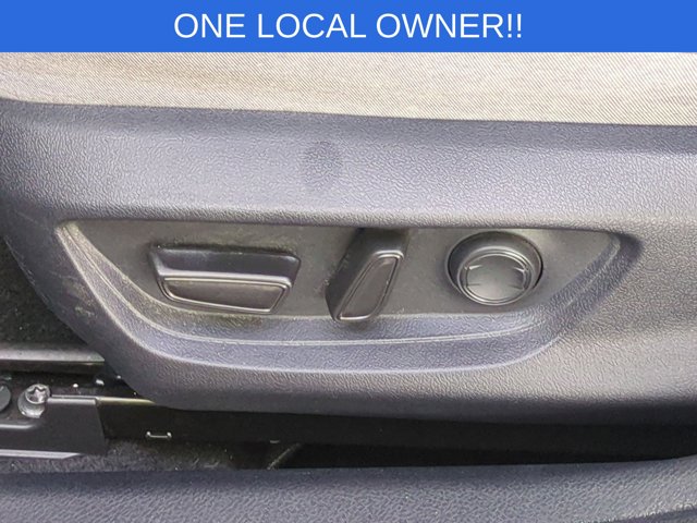 Used 2025  Toyota LE image 17