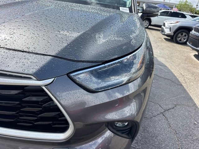 2021 Toyota Highlander - $29,888