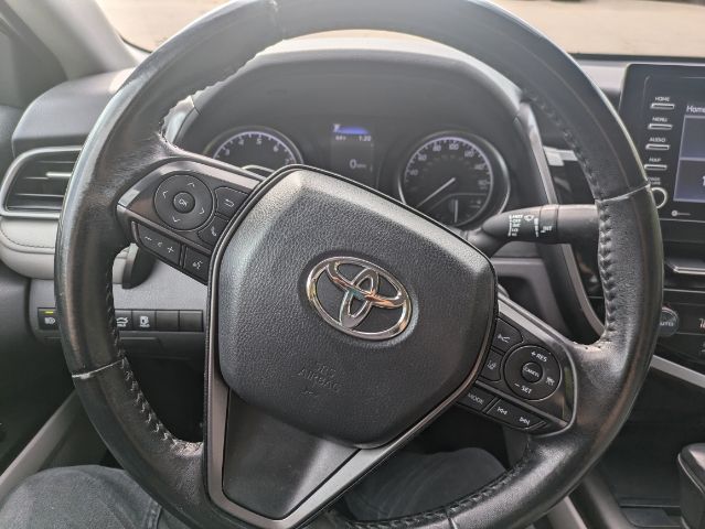 2022 Toyota Camry SE 19