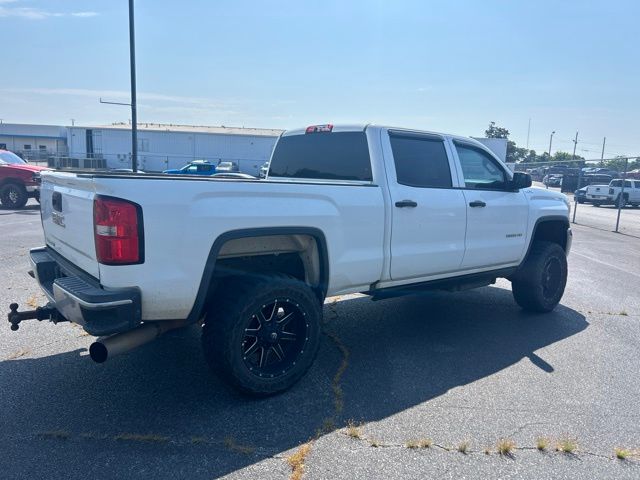 Used 2016 White GMC Base image 4