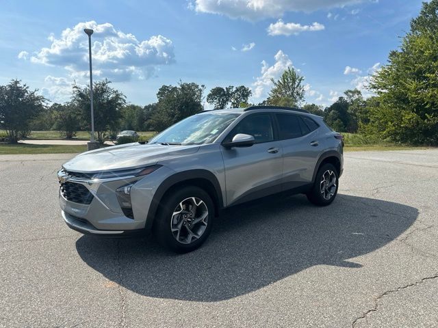 Sterling Gray Metallic 2025 Chevrolet Trax SUV / Crossover Front-Wheel Drive 6-Speed Automatic