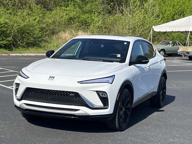 Summit White 2024 Buick Envista Sport Touring FWD SUV / Crossover Front-Wheel Drive 6-Speed Automatic