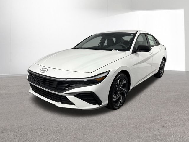 Used 2025 Hyundai Elantra For Sale in Indianapolis, IN
