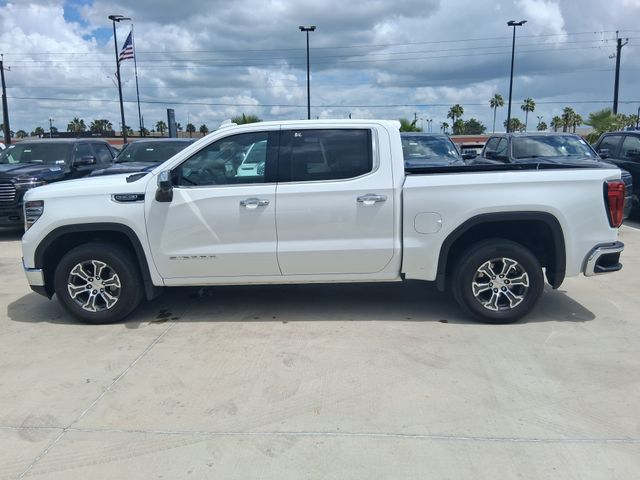 Used 2025 White GMC SLT image 4