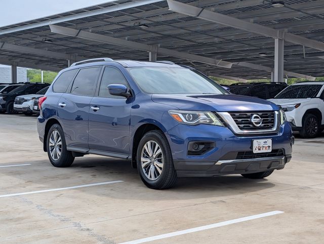 View vehicle photo 7