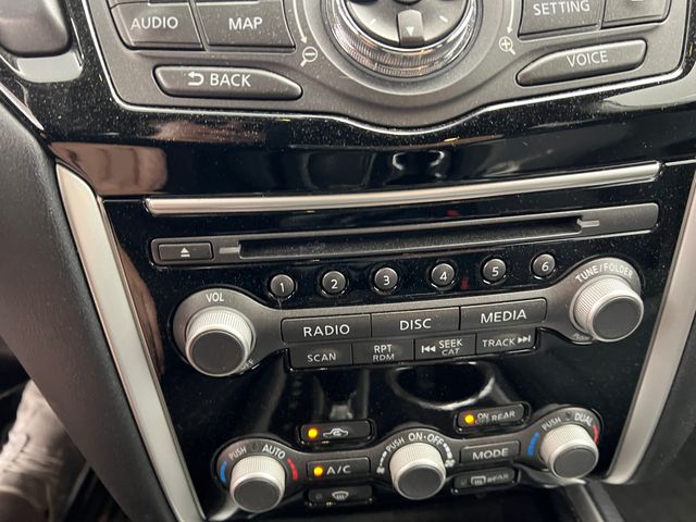 2018 Brilliant Silver Metallic Nissan Pathfinder SV 4X4 SUV