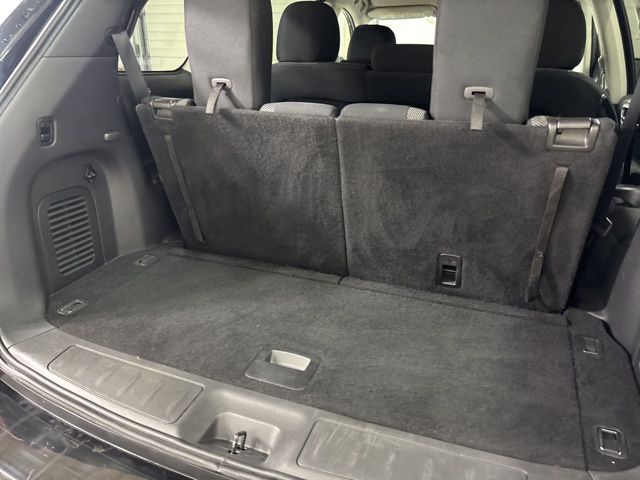 2018 Nissan Pathfinder S photo