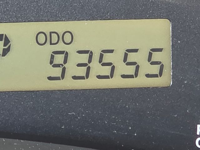 Used 2013 Gray Toyota L image 22