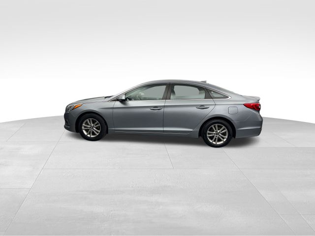 2016 Hyundai Sonata Base 6