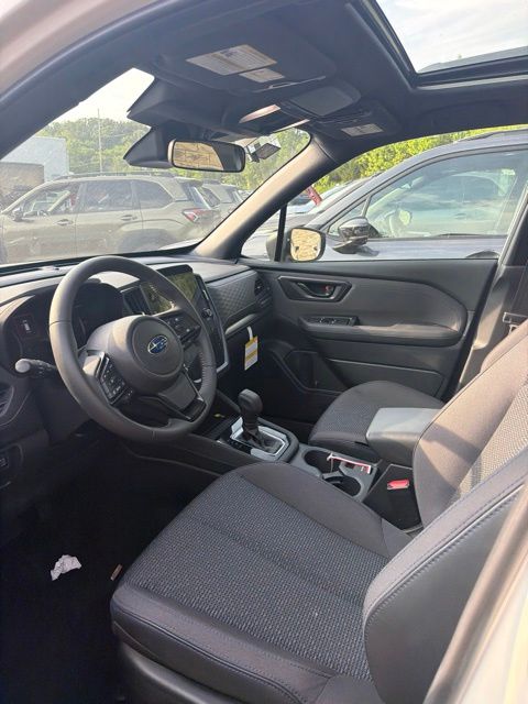 2025 Subaru Forester Premium - 6