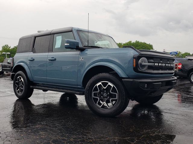 2023 Ford Bronco Outer Banks Advanced 4-Door 4WD
