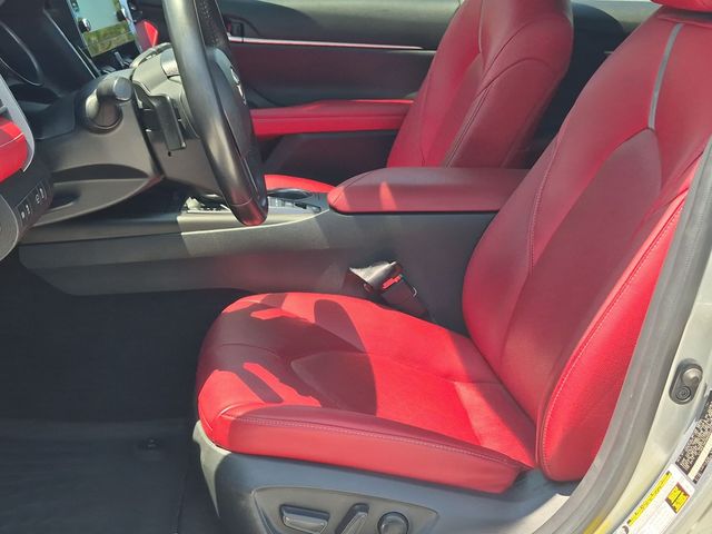 2022 Toyota Camry - Image 12