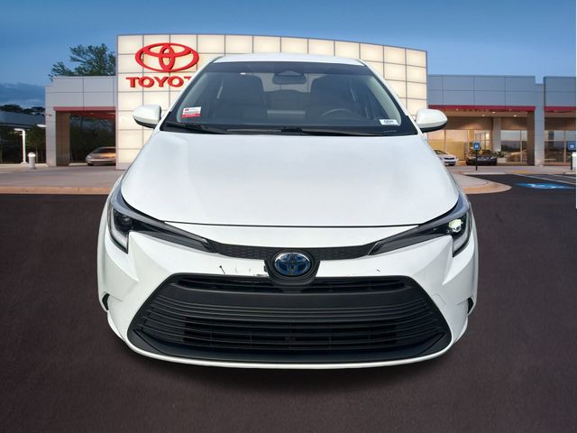 2023 Toyota Corolla Hybrid LE 24