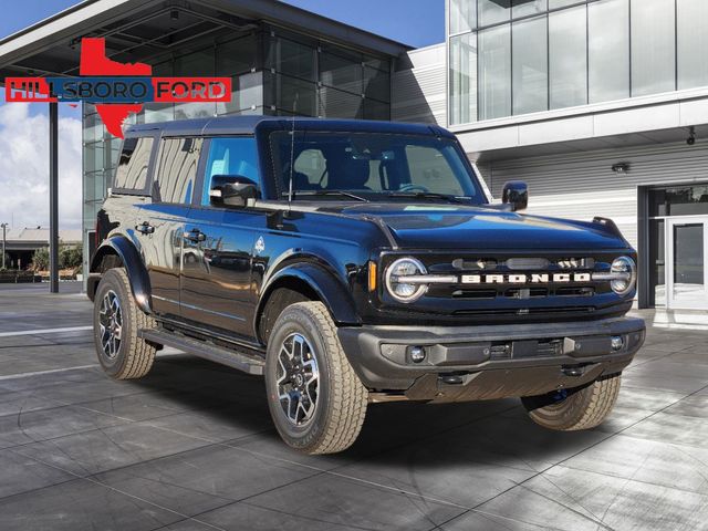 2024 Shadow Black Ford Bronco Outer Banks 4X4 SUV