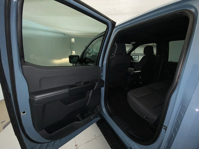 Used 2023 Blue Ford XL image 22