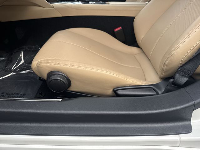 Used 2024 White Mazda Grand Touring image 25