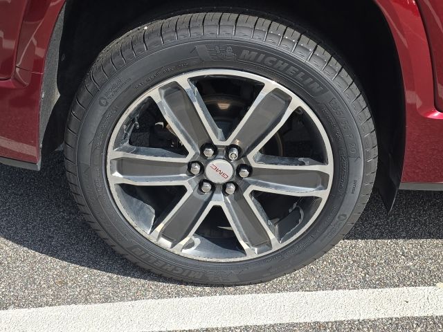 2017 GMC Acadia Denali:168618B