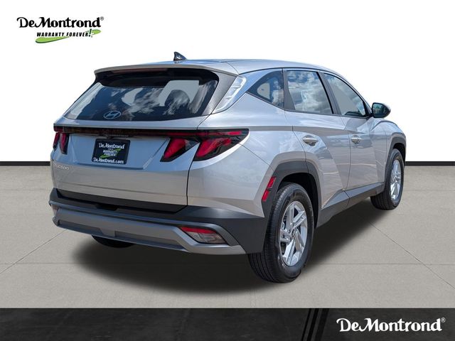 2026 Hyundai Tucson SE Silver at DeMontrond Gulf Freeway