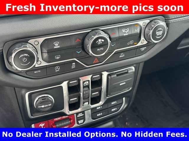 2024 Jeep Wrangler Rubicon Black at River Oaks CDJR