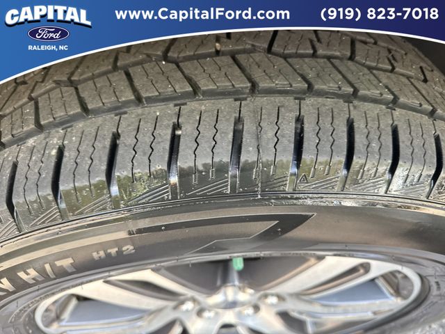 Used 2024 Black Ford Limited image 14