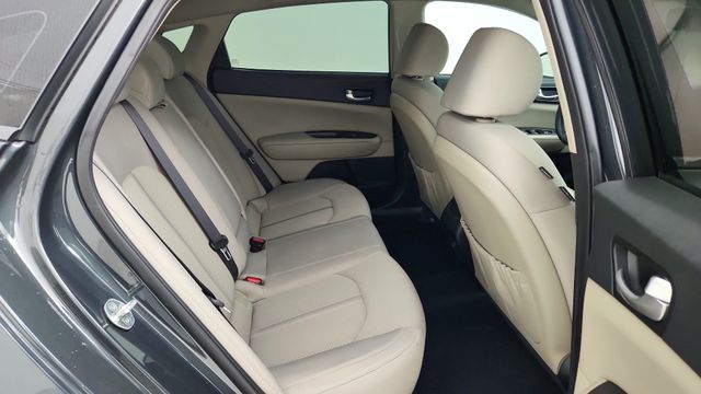 2016 Kia Optima LX Green at Autostrade