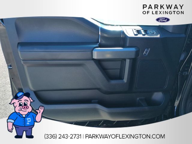 Used 2019 Black Ford XLT image 12