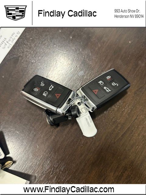 Yulong White Metallic 2020 Land Rover Range Rover Evoque P250 First Edition AWD SUV / Crossover All-Wheel Drive 9-Speed Automatic