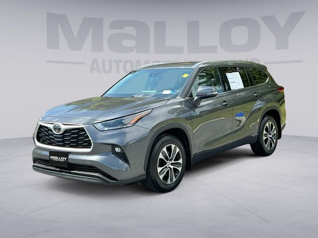 2021 Toyota Highlander XLE AWD