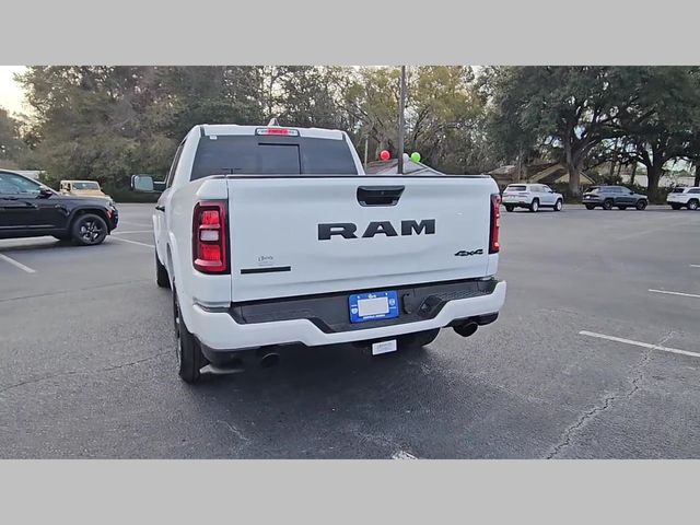 2026 Ram 1500 Big Horn Crew Cab 4x4 5'7" Box