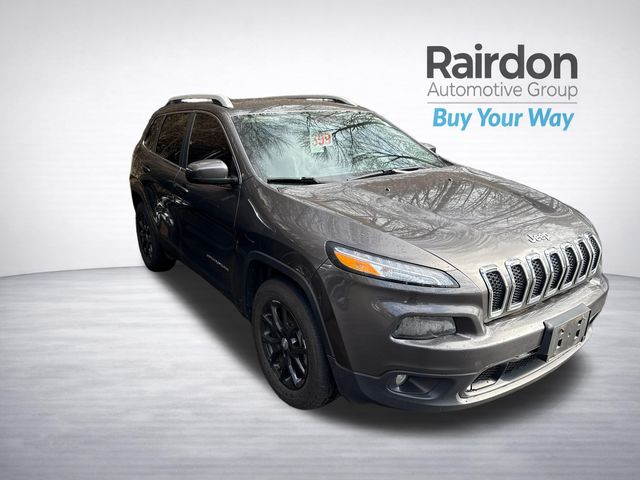 Gray (Granite Crystal Metallic Clearcoat) 2018 Jeep Cherokee Latitude Plus 4WD SUV / Crossover Four-Wheel Drive 9-Speed Automatic