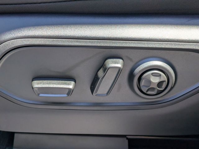 2026 Jeep Grand Cherokee L Limited 4x2