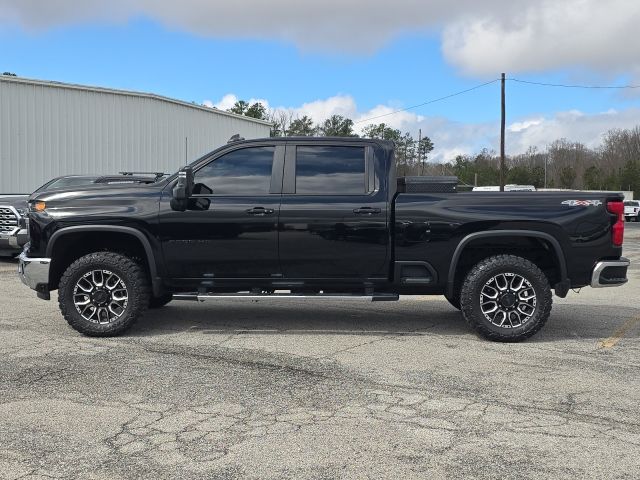2024 Chevrolet Silverado 2500HD LT:45240A