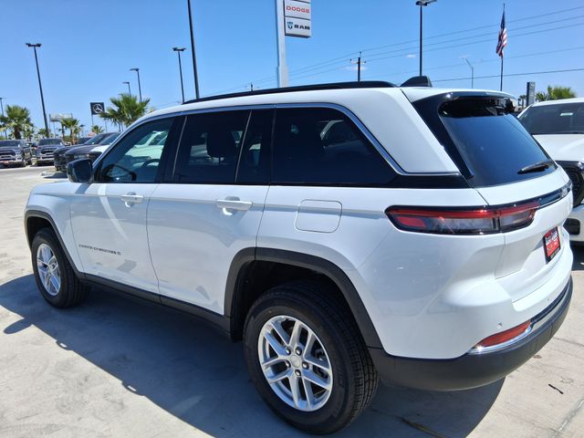 New 2026 White Jeep Laredo X image 5