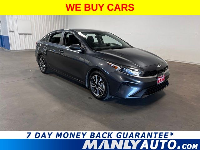 Gravity Gray 2023 Kia Forte Sedan Front-Wheel Drive Continuously Variable Transmission