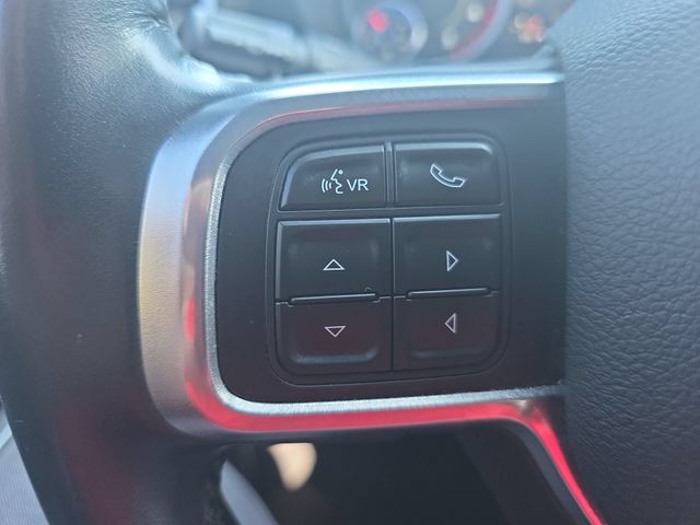 Used 2022 Diamond Black Ram Laramie image 17