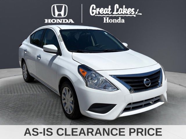 White (Fresh Powder) 2017 Nissan Versa Sedan Front-Wheel Drive Continuously Variable Transmission