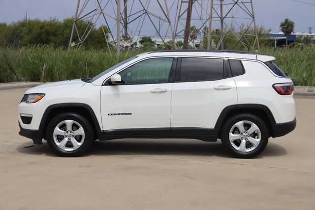2018 Jeep Compass Latitude White at River Oaks CDJR