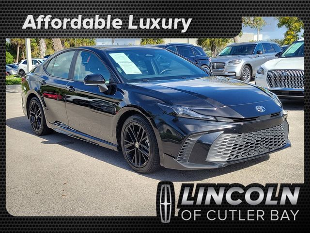 Midnight Black Metallic 2025 Toyota Camry SE FWD Sedan Front-Wheel Drive Continuously Variable Transmission