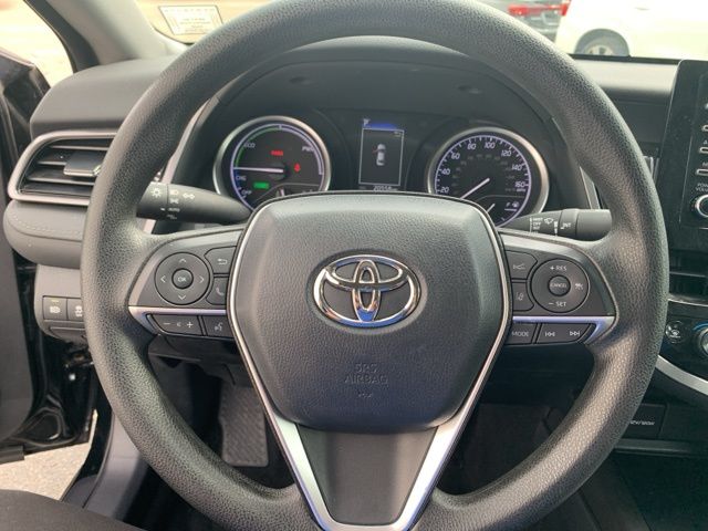 2023 Toyota Camry Hybrid LE photo