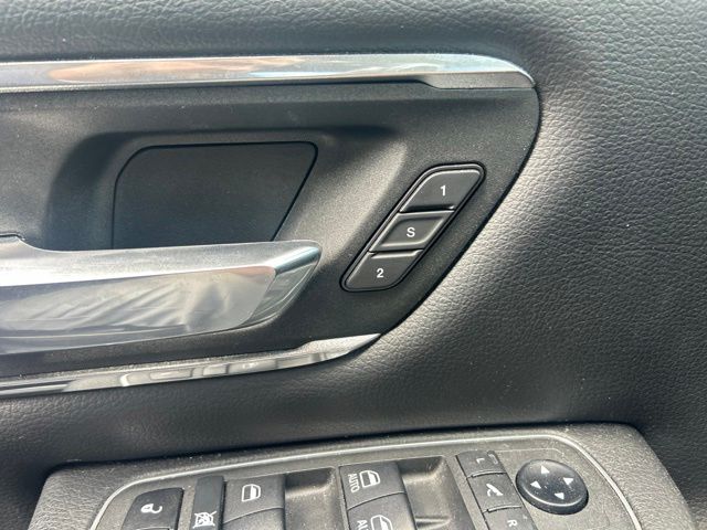 Used 2021 Black Ram Laramie image 16