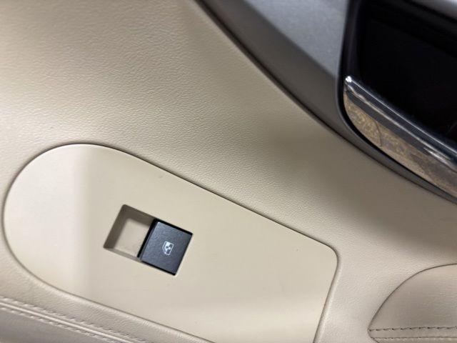 2012 Buick LaCrosse Leather photo