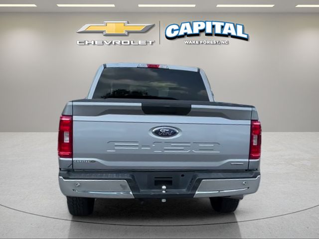 Used 2023 Silver Ford XLT image 4