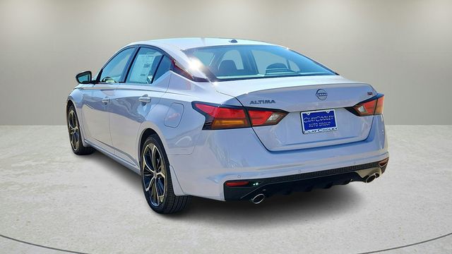 2025 Nissan Altima