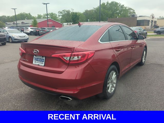 2015 Hyundai Sonata SE photo