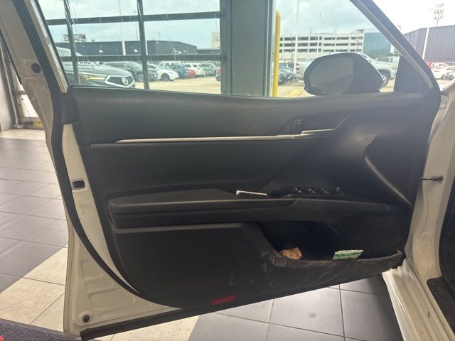 2020 Toyota Camry SE White at Big Star Buick GMC
