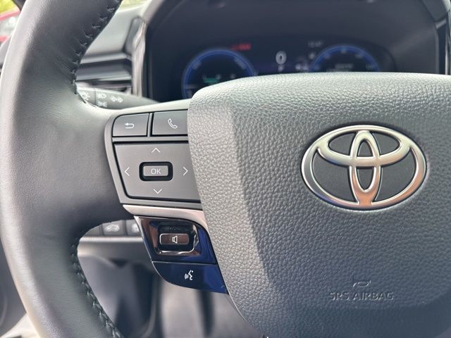 2025 Toyota Camry XSE - Photo 28